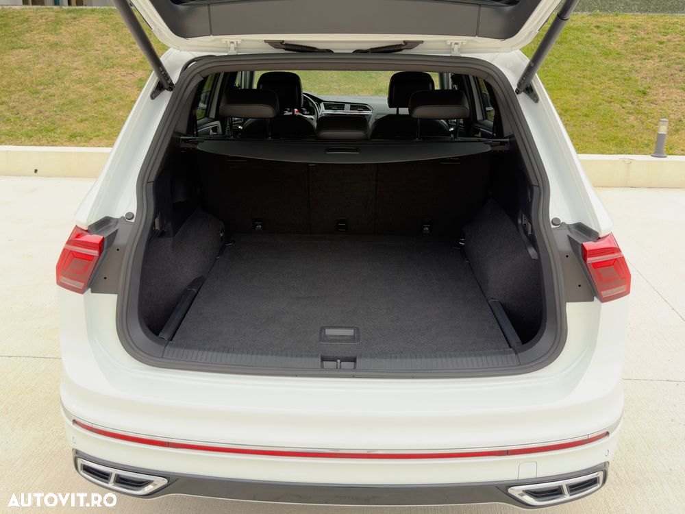 Volkswagen Tiguan 2.0 TDI SCR 4MOTION DSG R-Line - 33