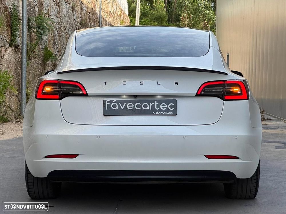 Tesla Model 3 Tração Traseira - 18