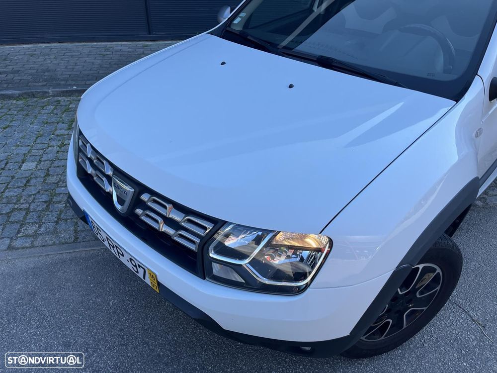 Dacia Duster 1.5 dCi Tour - 23