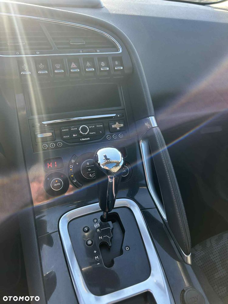 Peugeot 3008 1.6 THP Allure - 6