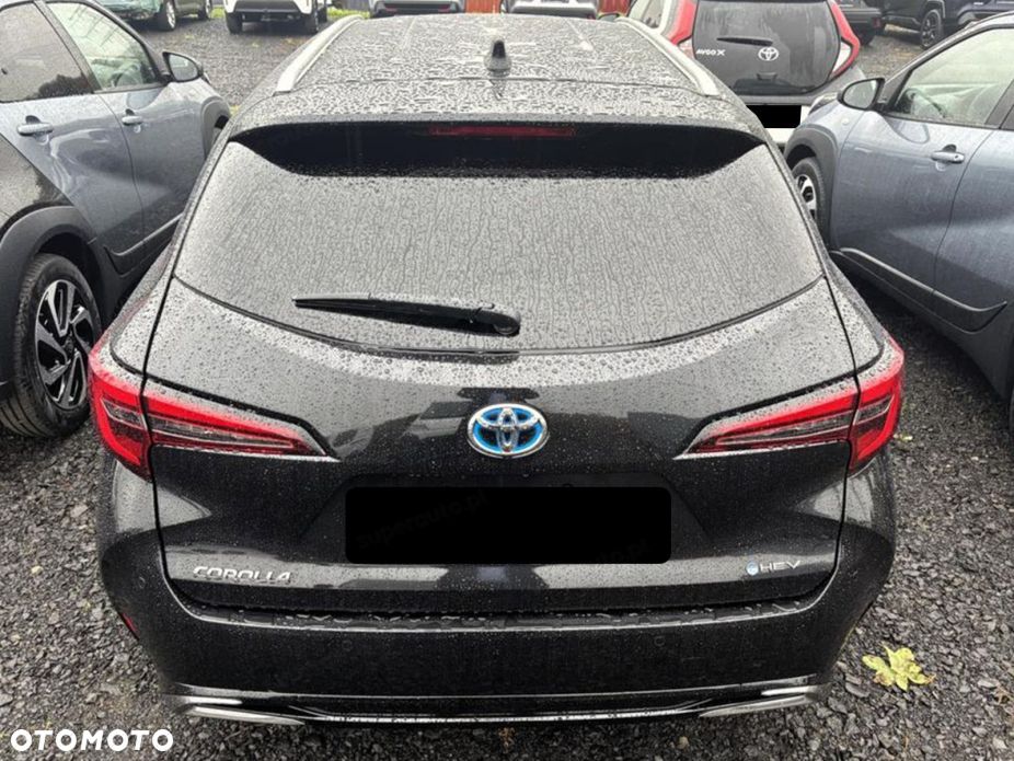 Toyota Corolla - 5