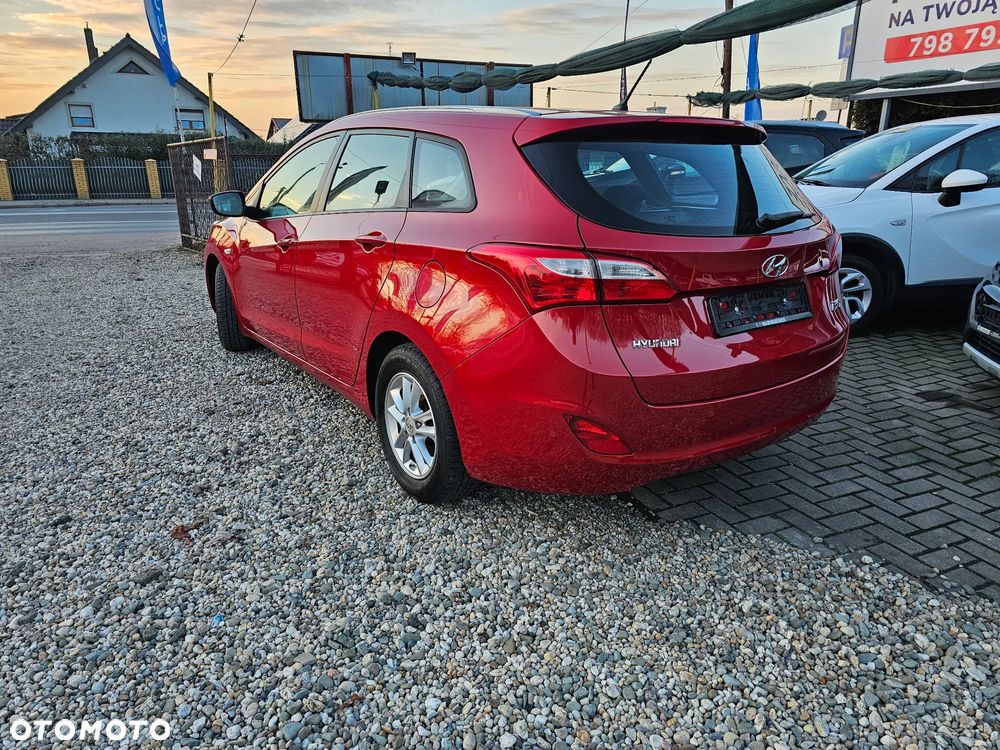 Hyundai i30 blue 1.6 GDI Style - 4