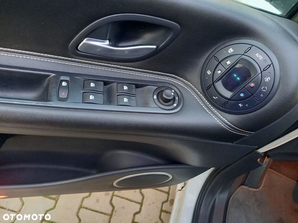 Renault Grand Espace 2.0 dCi FAP Celsium - 34