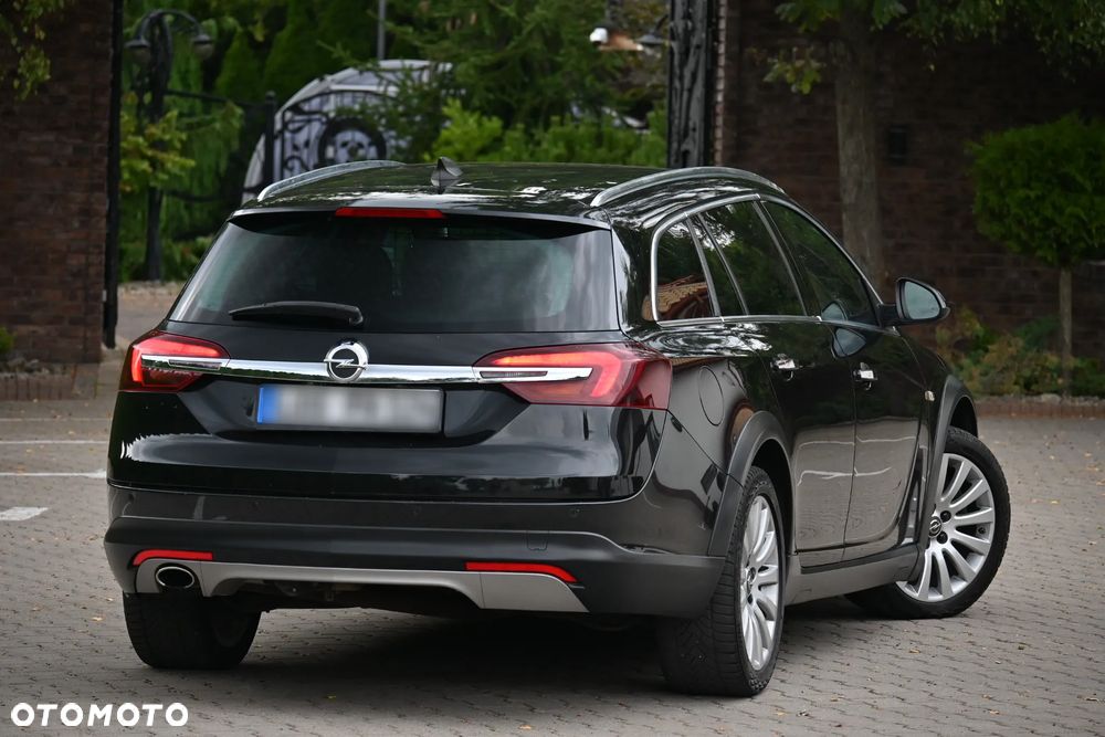 Opel Insignia CT 2.0 CDTI 4x4 Exclusive S&S - 10