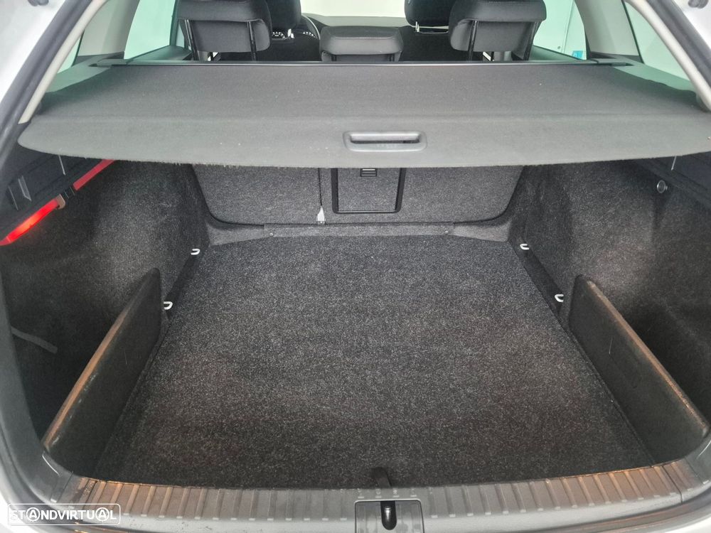 Skoda Octavia Break 2.0 TDI Ambition DSG - 22