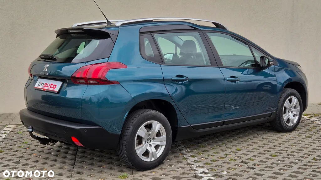 Peugeot 2008 1.2 Pure Tech Style S&S - 40