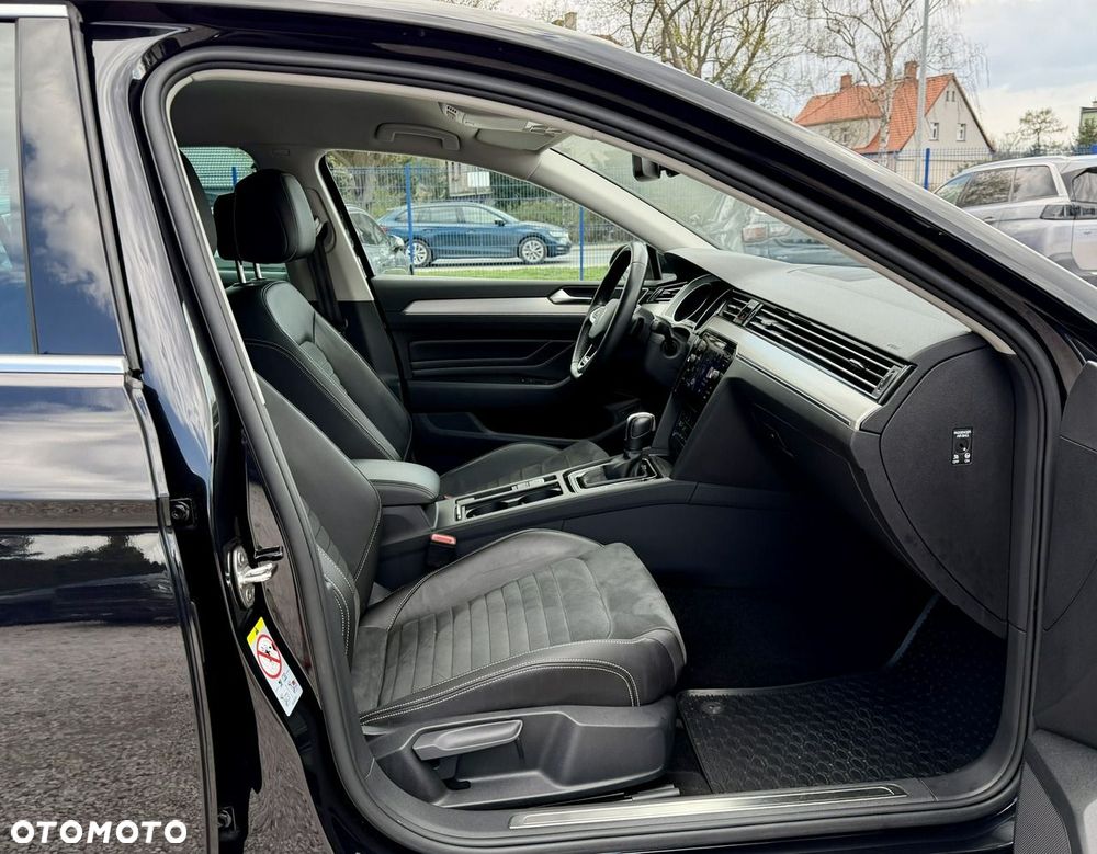 Volkswagen Passat 2.0 TSI BMT 4Mot Highline DSG - 13