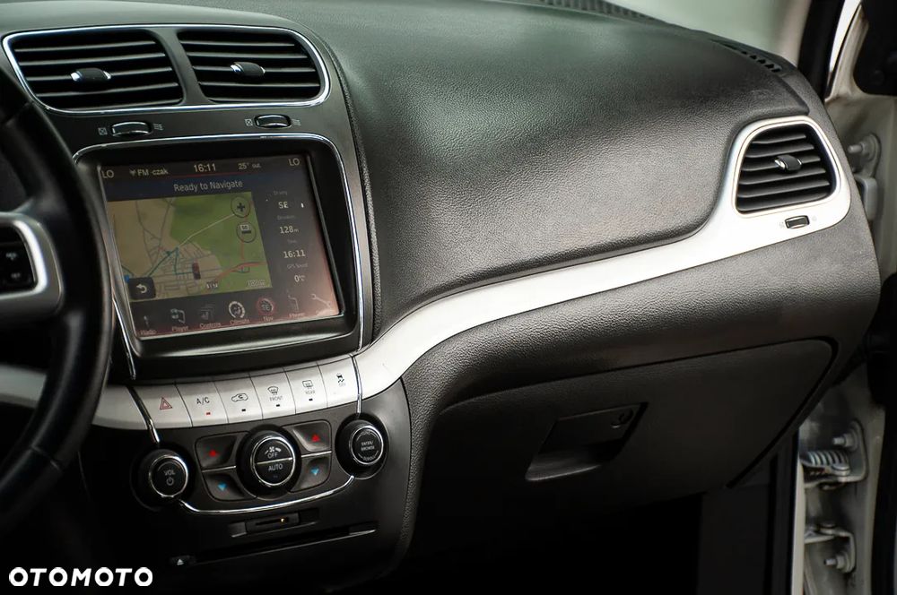 Fiat Freemont 2.0 Multijet Black Code AWD - 28