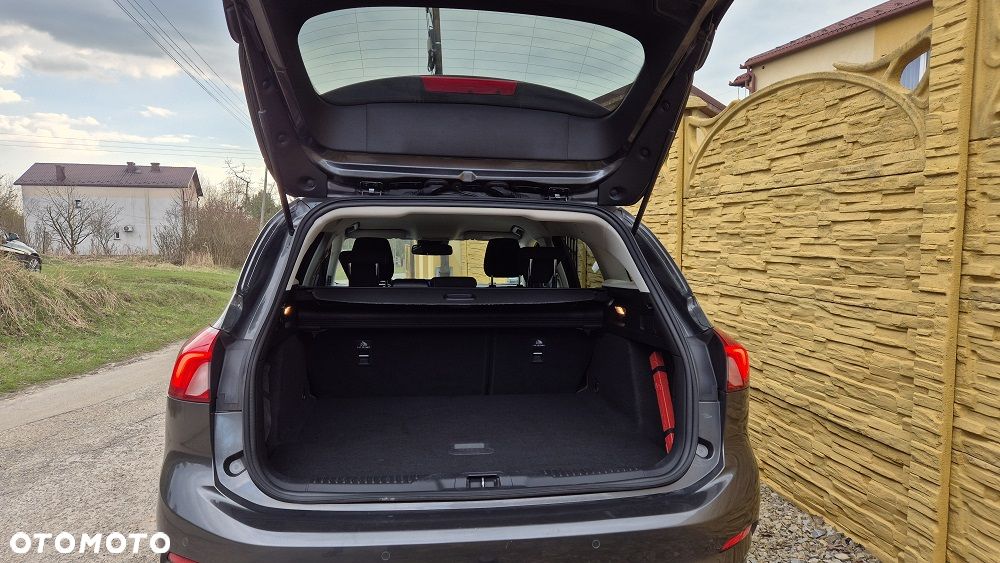 Ford Focus 1.5 EcoBlue STart-Stopp-System TITANIUM - 12