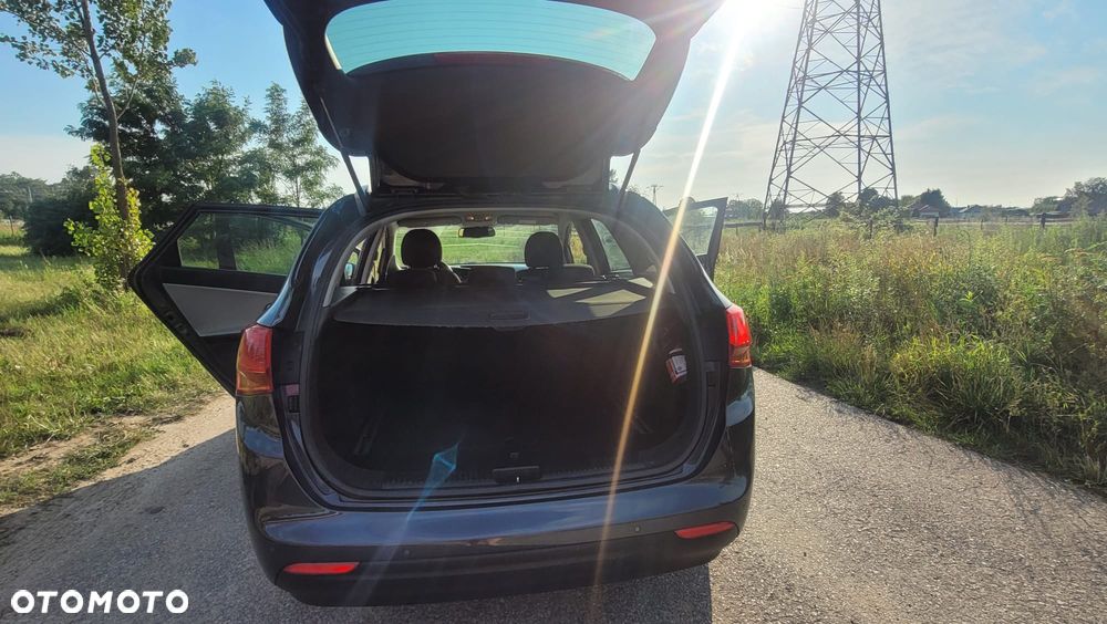 Kia Ceed 1.6 GDI L - 10