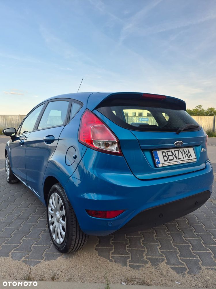 Ford Fiesta 1.25 Ambiente EU5 - 11