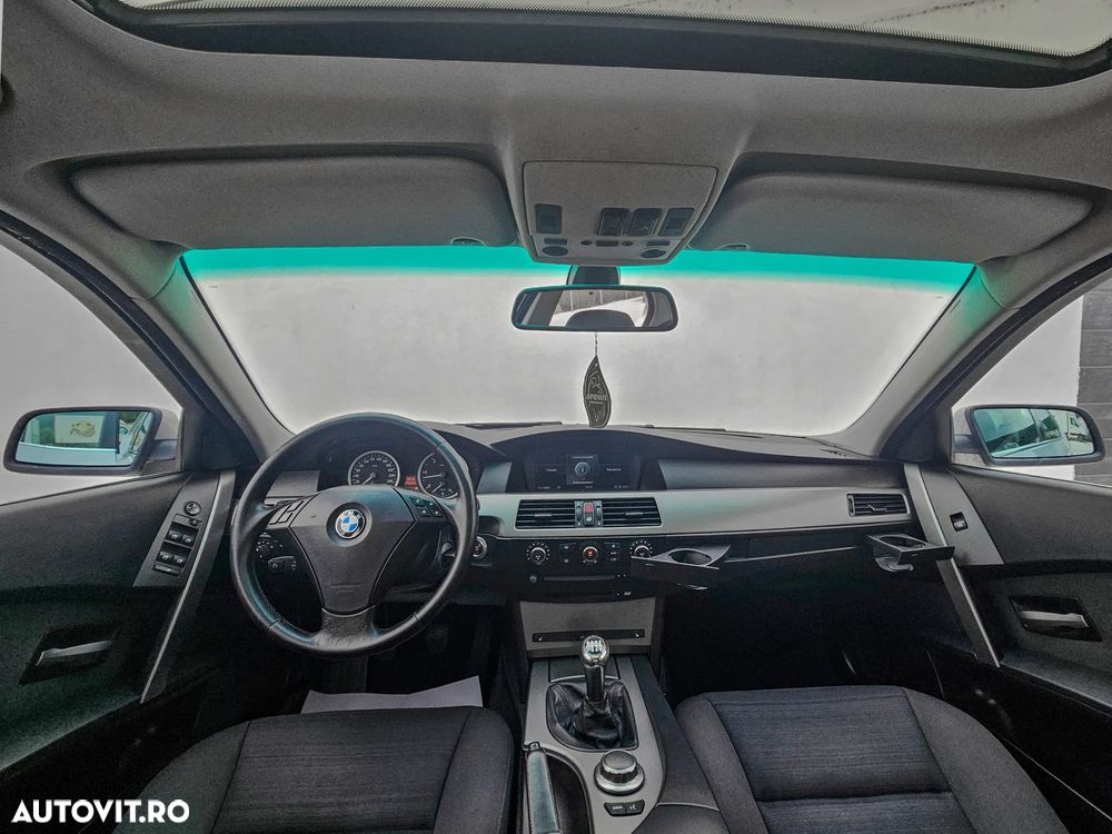 BMW Seria 5 525d - 8