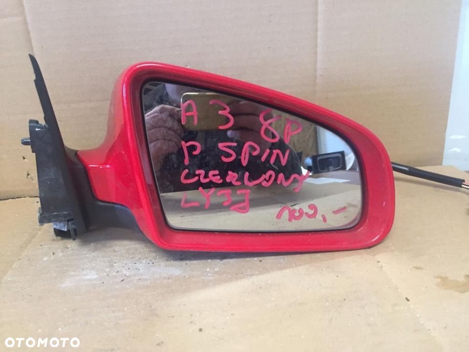#LUSTERKO PRAWE 5 PIN AUDI A3 8P  LY3J CZERWONY - 1