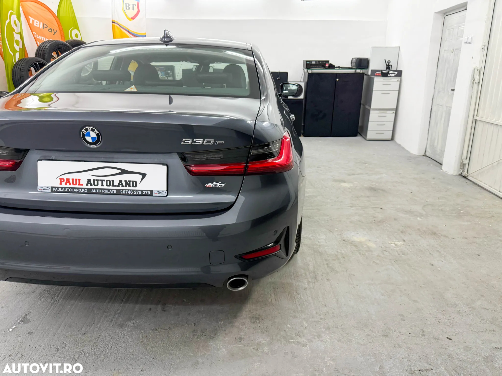 BMW Seria 3 330e Aut. Sport Line - 40