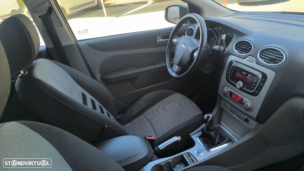Ford Focus SW 1.6 TDCi Sport WRC - 9