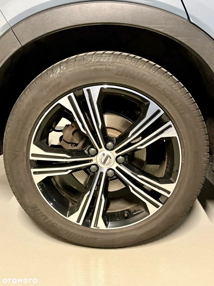 Volvo XC 40 T5 AWD Inscription - 19