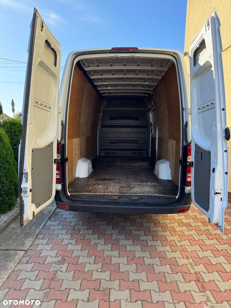 Mercedes-Benz Sprinter 2011