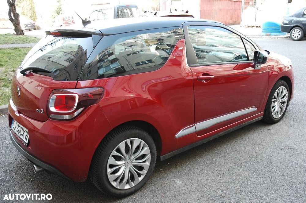 Citroën DS3 PureTech 110 Start & Stop SoChic - 3