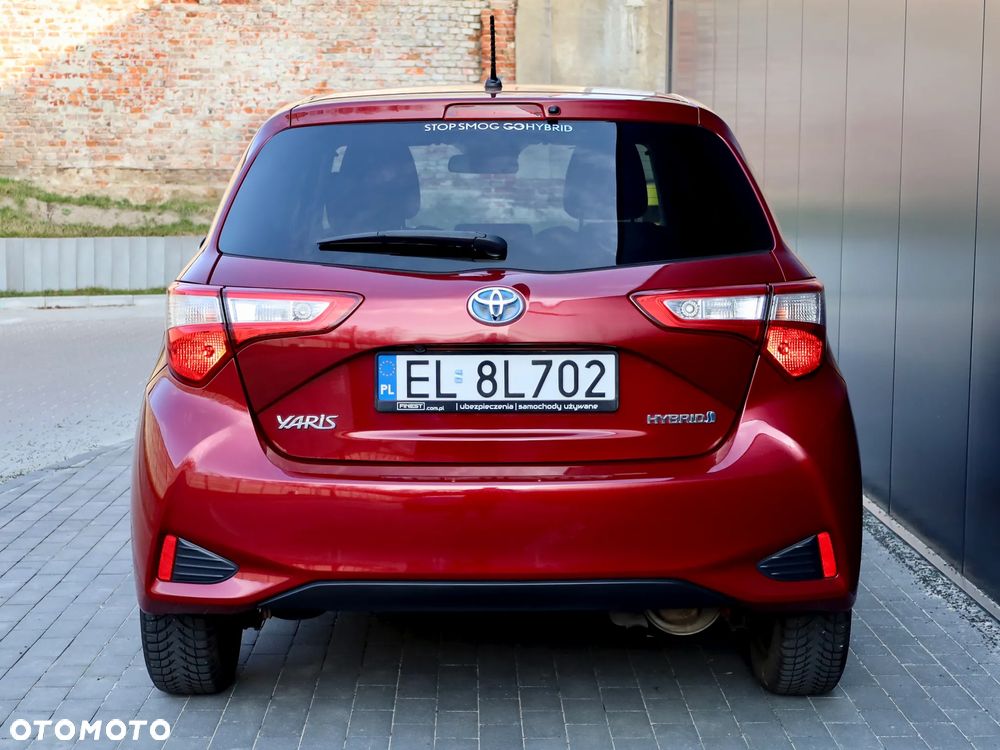 Toyota Yaris Hybrid 100 Premium EU6 - 9