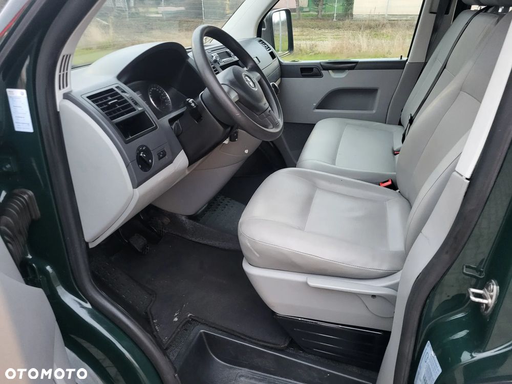 Volkswagen Transporter - 19