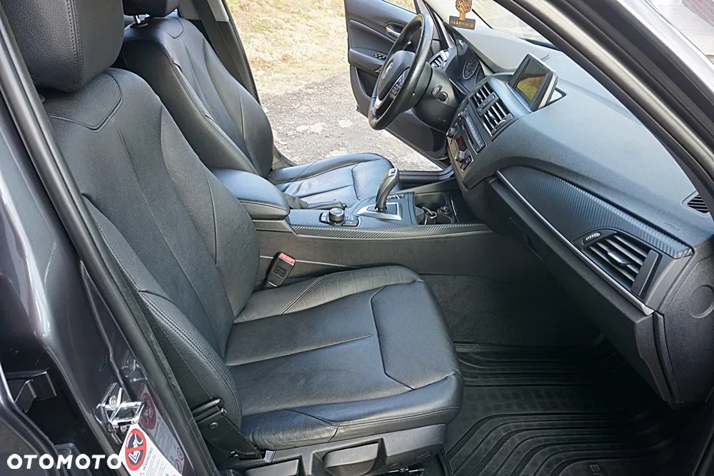 BMW Seria 1 120d Sport-Aut Urban Line - 22