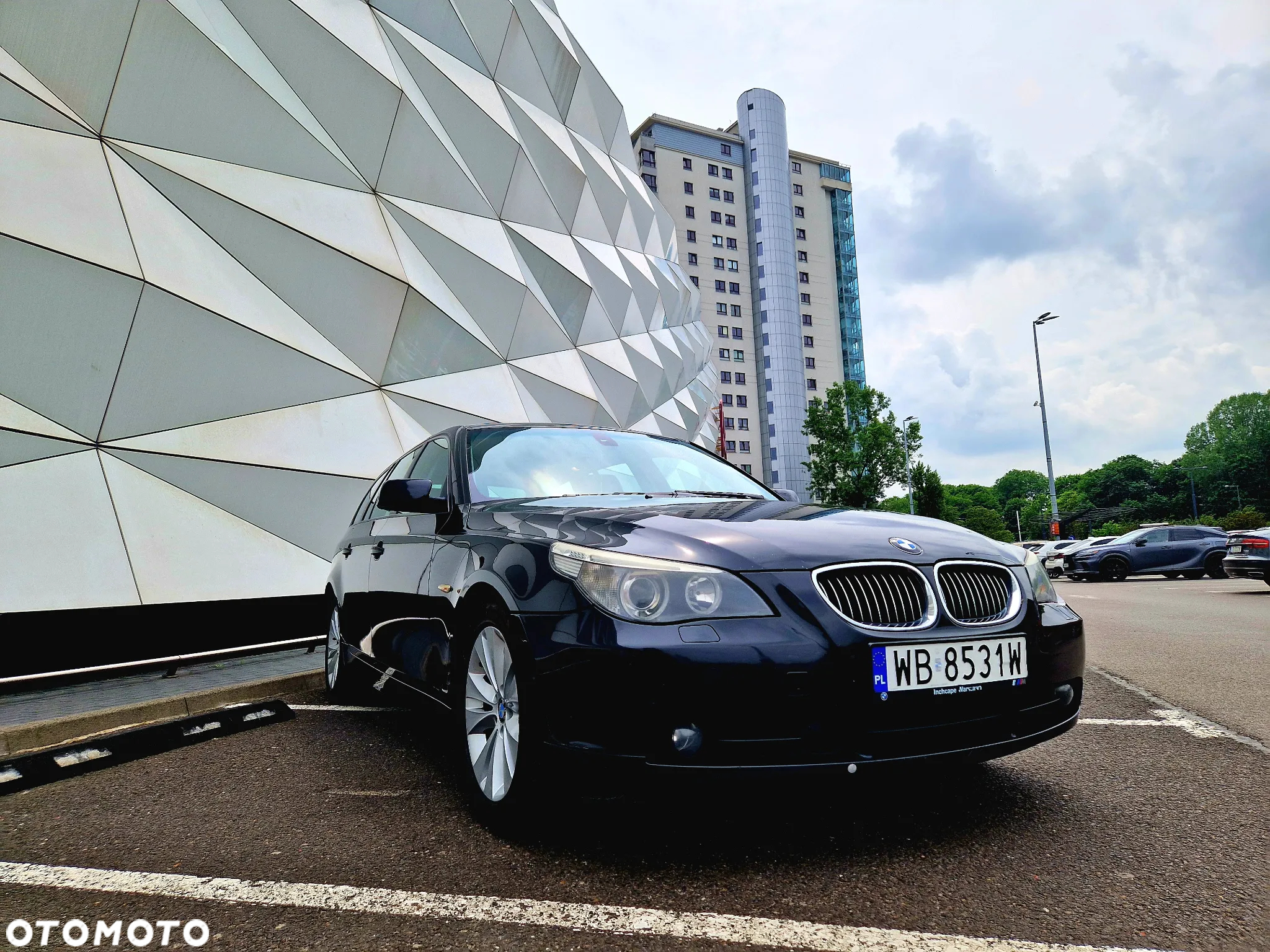 BMW Seria 5 545i - 13