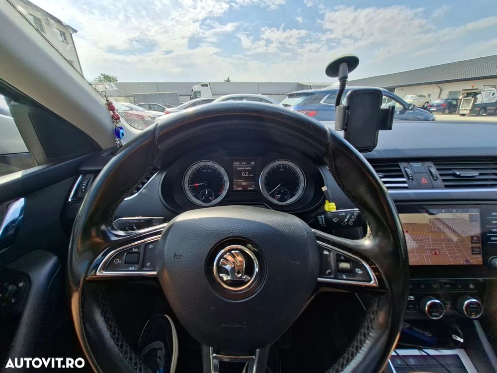 Skoda Octavia - 8