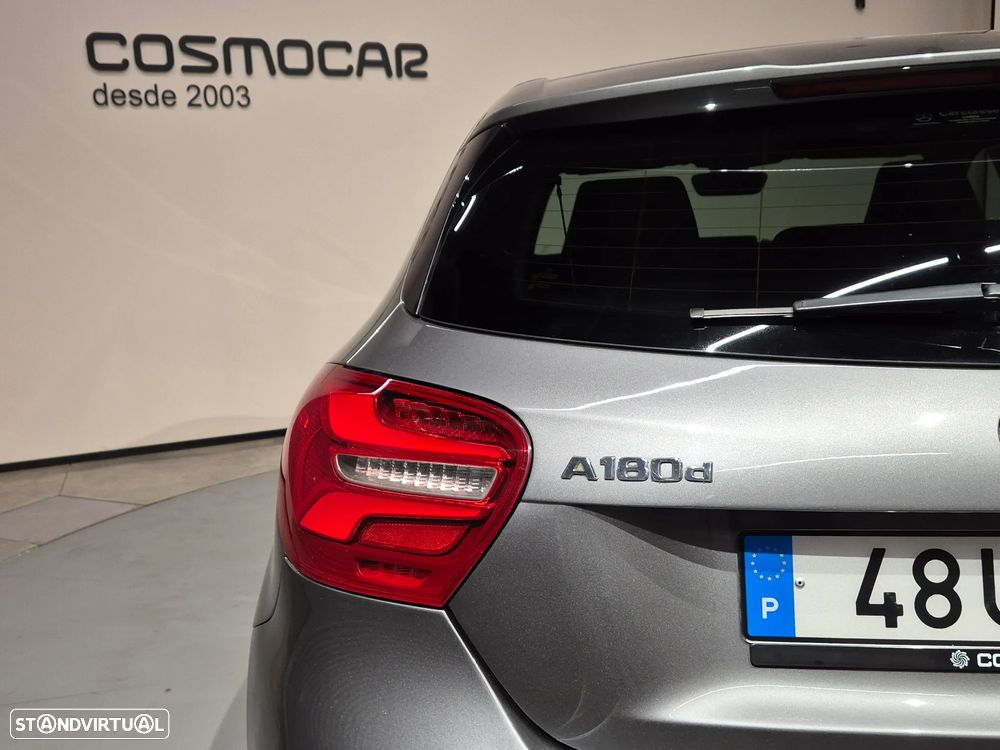 Mercedes-Benz A 180 d Urban - 41