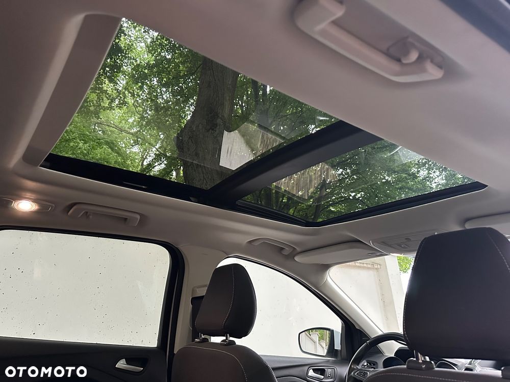 Ford Kuga 1.5 EcoBoost 2x4 Cool & Connect - 12