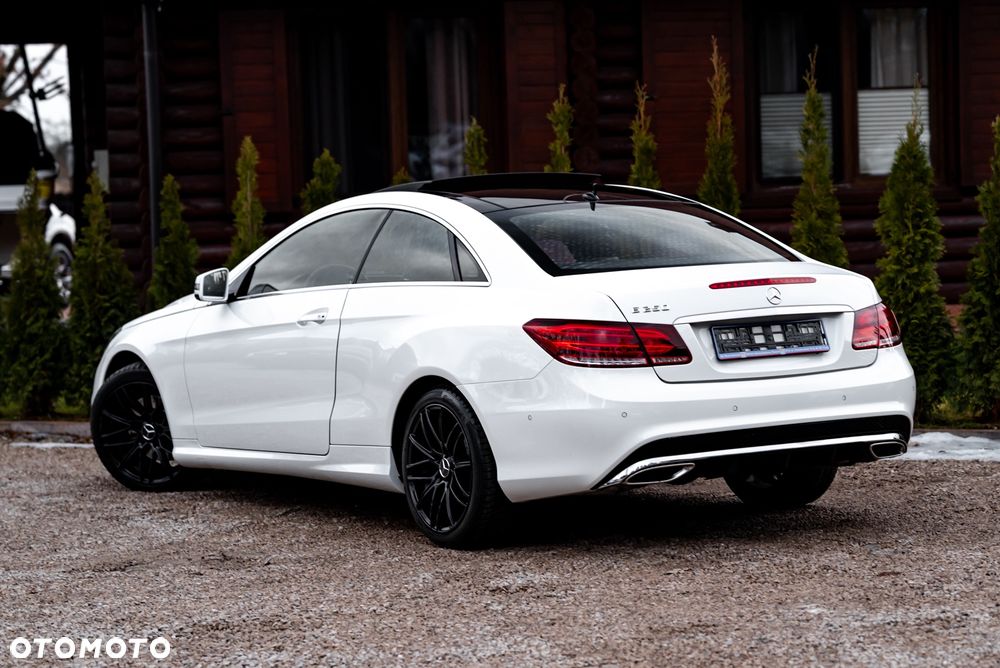 Mercedes-Benz Klasa E 250 7G-TRONIC - 9