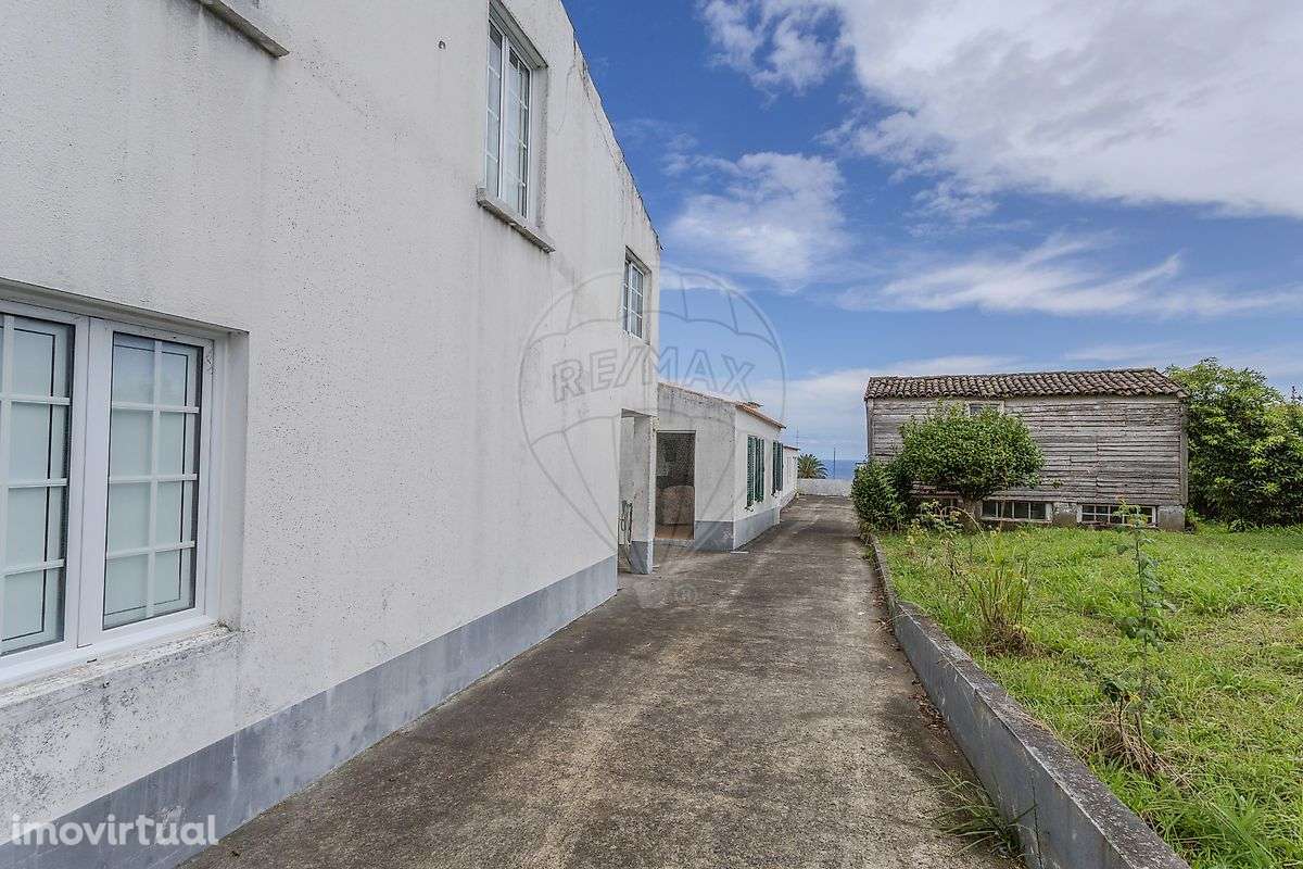 Moradia T3 para venda - Grande imagem: 2/48