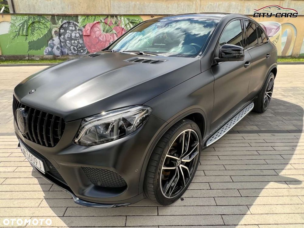Mercedes-Benz GLE - 38