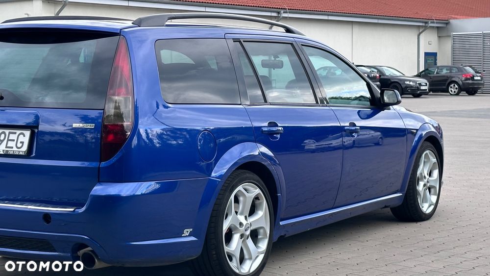 Ford Mondeo V6 ST 220 - 4