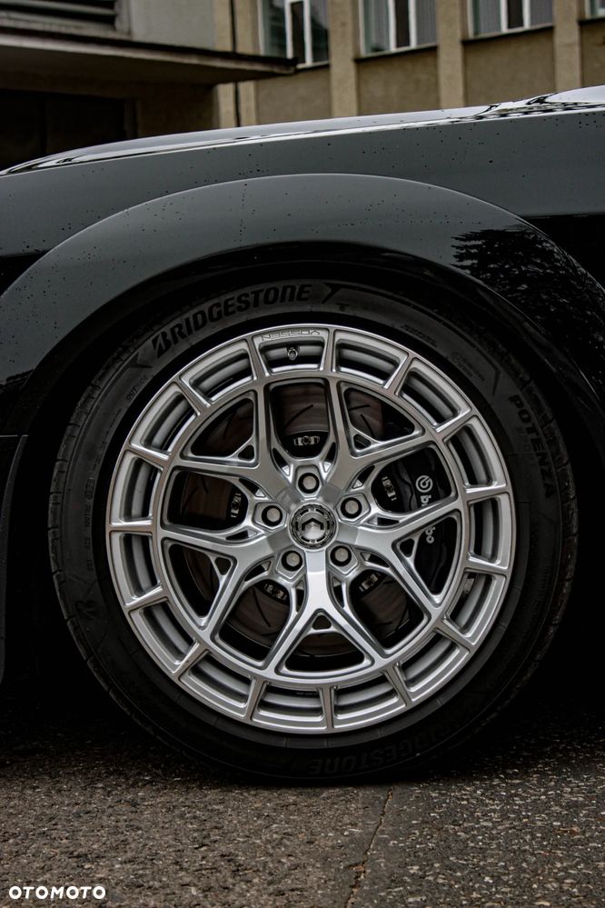 Dodge Challenger 6.2 Hellcat Widebody - 6