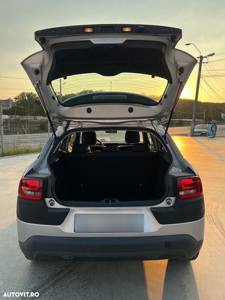 Citroën C4 Cactus - 11