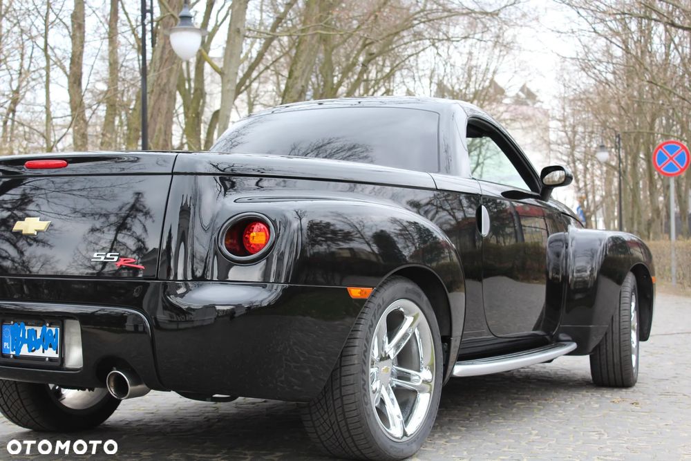 Chevrolet SSR - 17