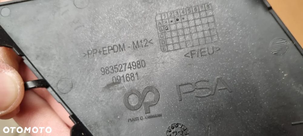 OPEL MOKKA II B 2020- Zaślepka haka zderzak przód oryginał - 3