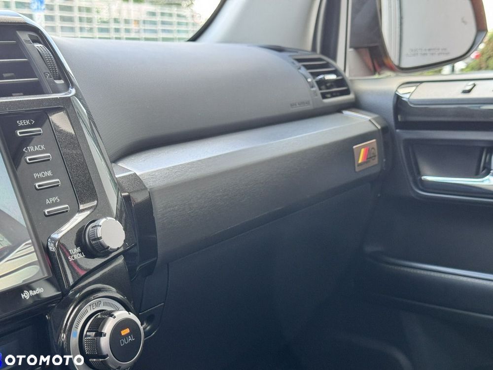 Toyota 4-Runner - 34