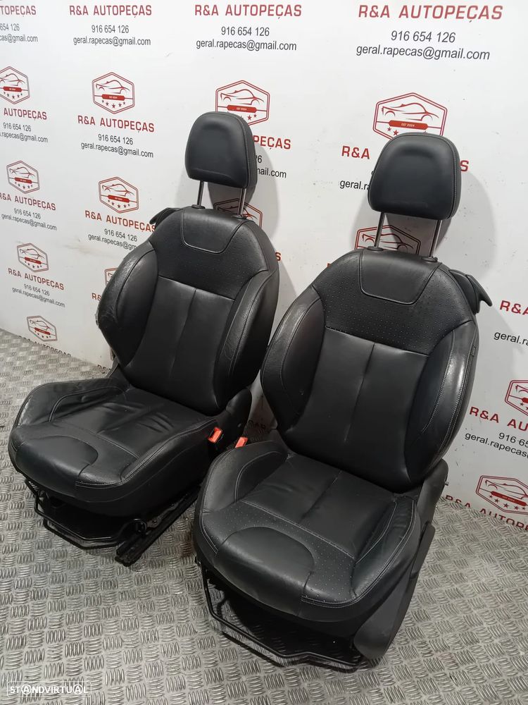 Conjuntos de Bancos Citroen DS3 em Pele Original - 10