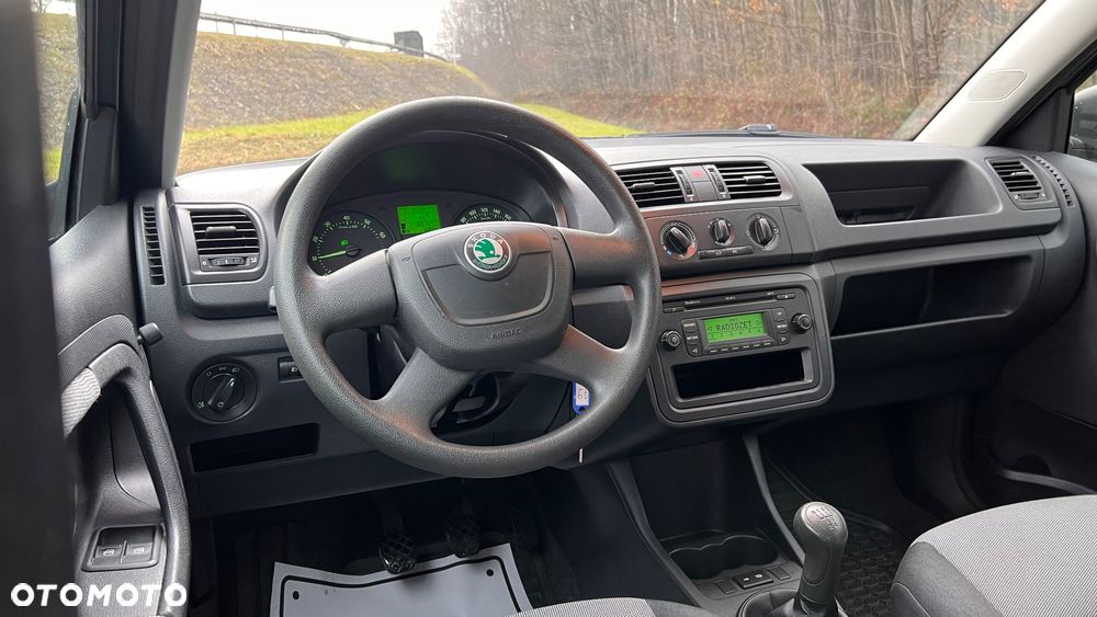Skoda Fabia - 8