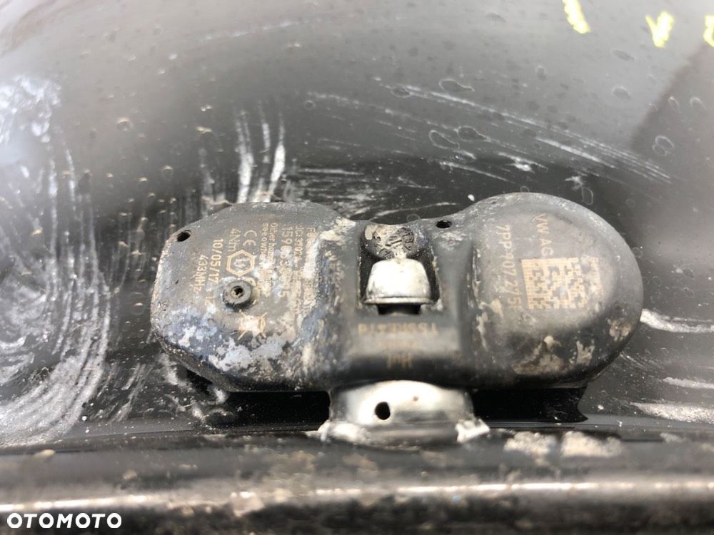 FELGI ALU KOMPLET 21 9,5J 5X112 66 ET 25  AUDI   4G0601025CJ - 7