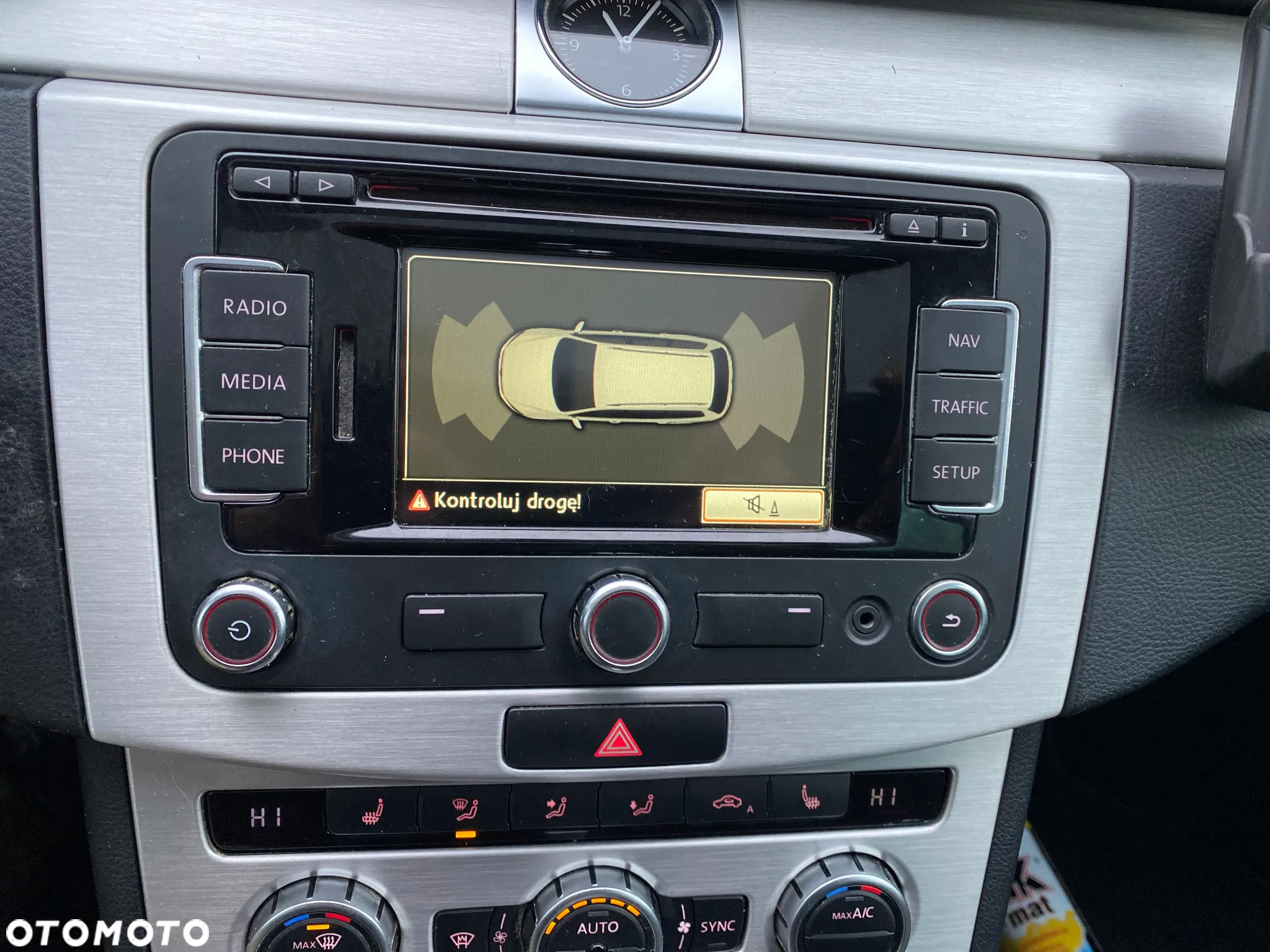 Volkswagen Passat Variant 2.0 TDI DSG BlueMotion Technology Comfortline - 26