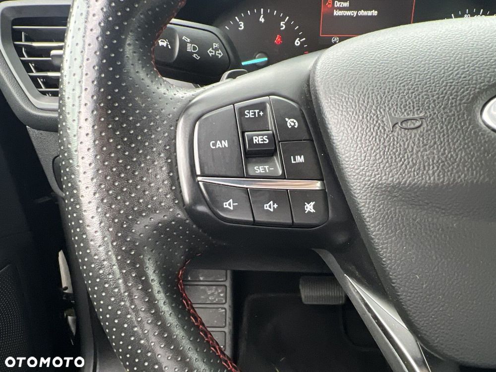 Ford Focus 1.0 EcoBoost mHEV ST-Line Design - 15
