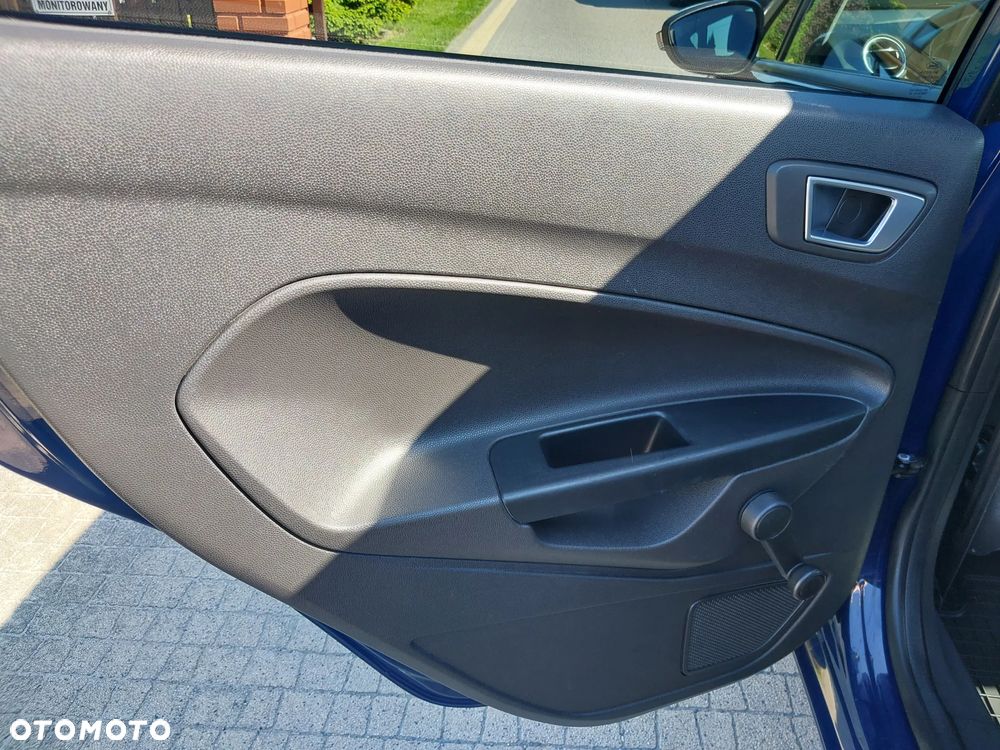 Ford Fiesta - 18