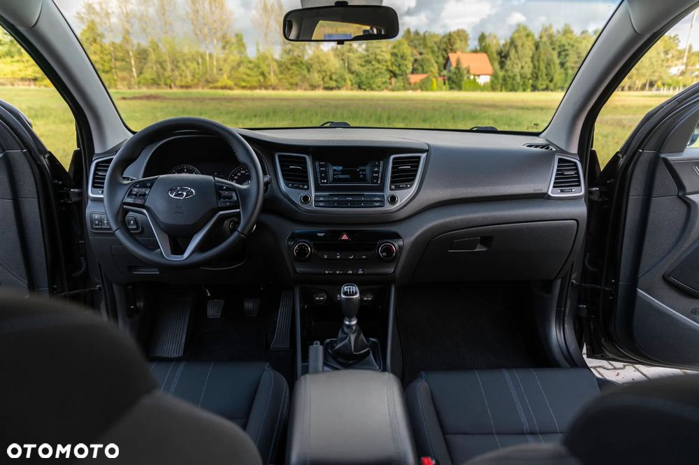 Hyundai Tucson blue 1.7 CRDi 2WD Style - 21