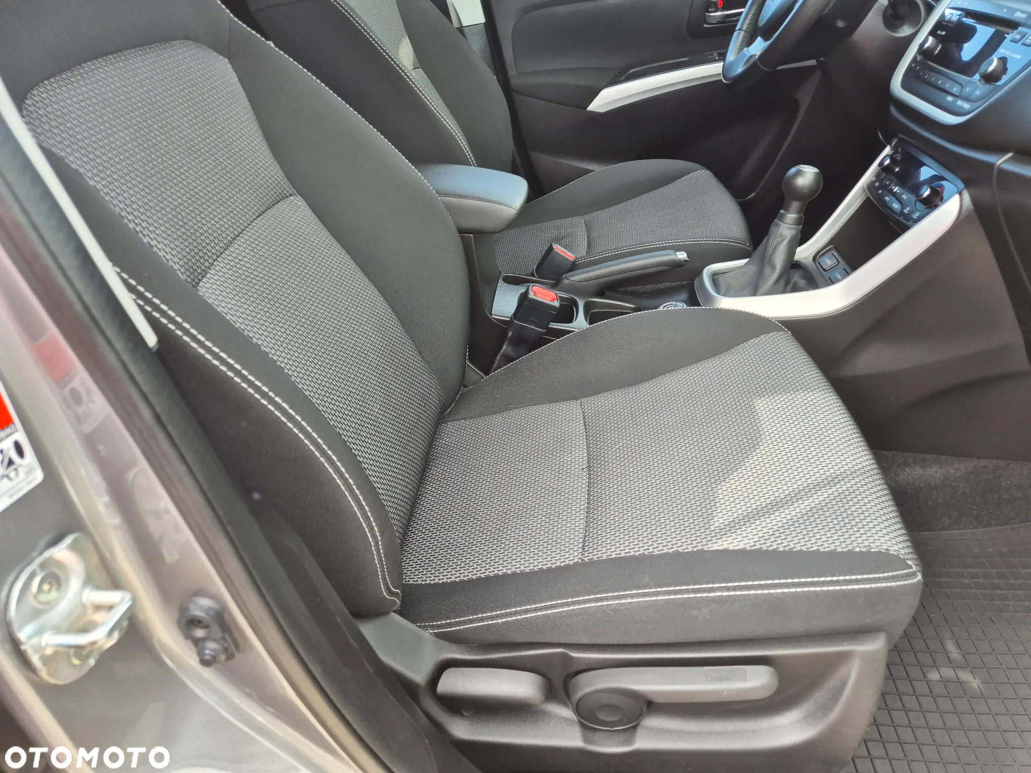 Suzuki SX4 1.6 Comfort Plus 4WD - 19