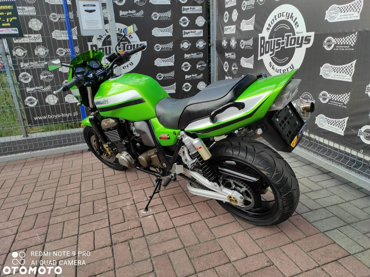 Kawasaki ZRX - 6