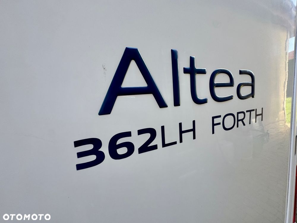 Adria - 22