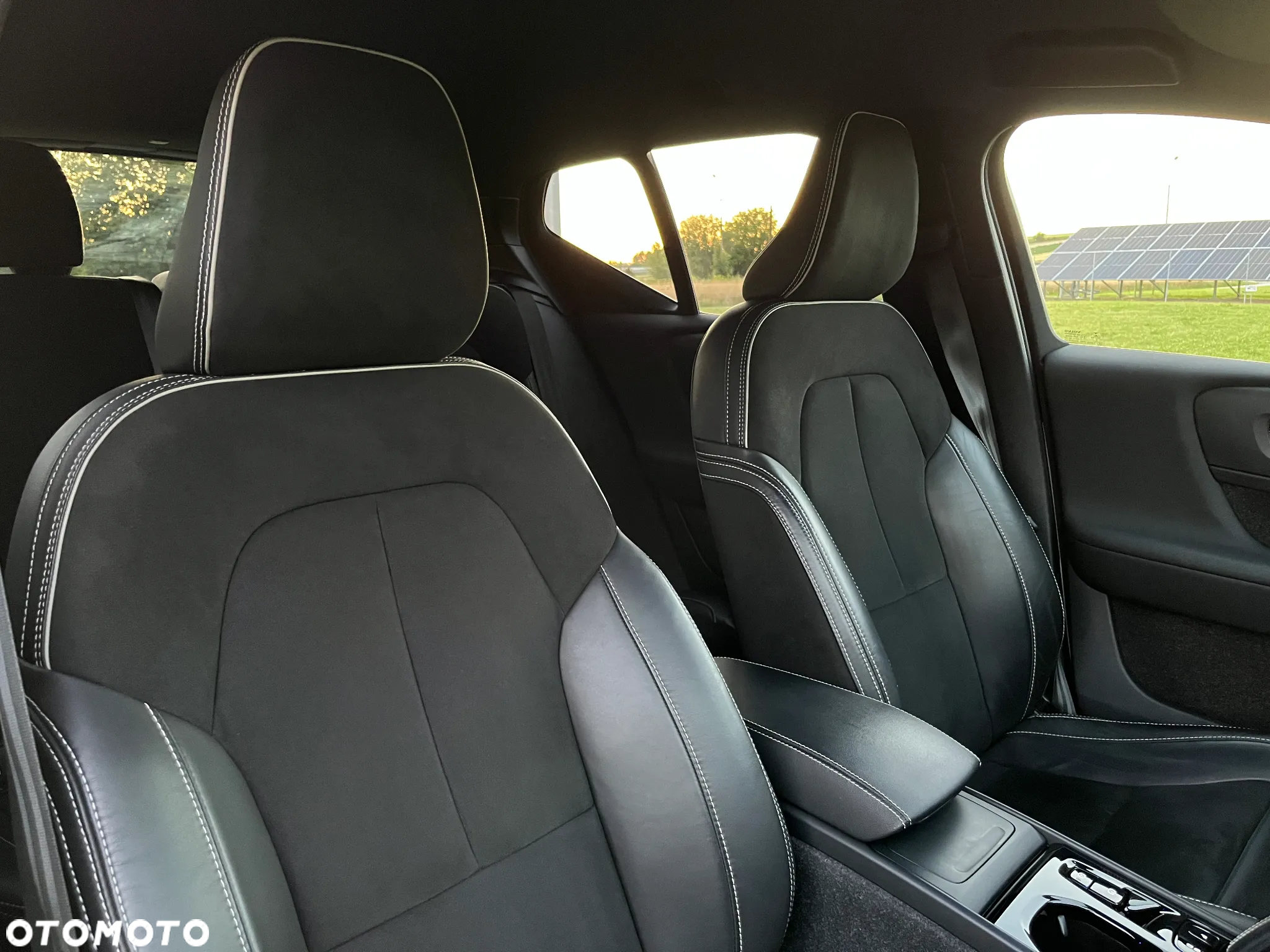 Volvo XC 40 T3 R-Design - 27