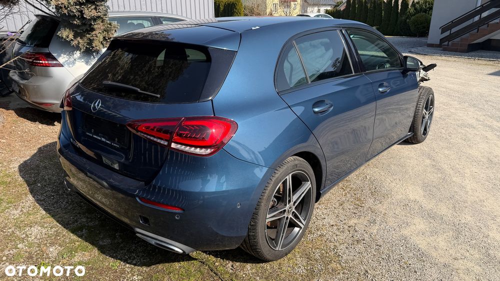 Mercedes-Benz Klasa A 180 d 7G-DCT Edition 19 - 29